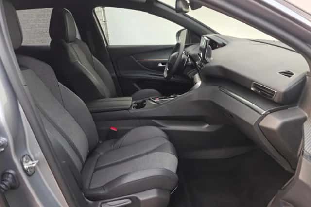 Peugeot 3008 (2024) thumbnail 13