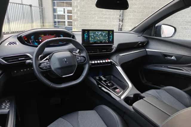 Peugeot 3008 (2024) thumbnail 16