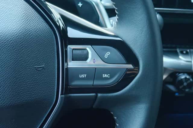 Peugeot 3008 (2024) thumbnail 21