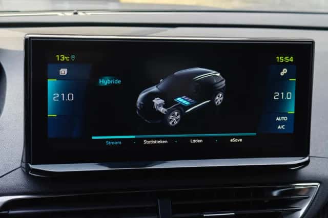 Peugeot 3008 (2024) thumbnail 22