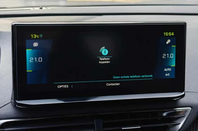 Peugeot 3008 (2024) thumbnail 24