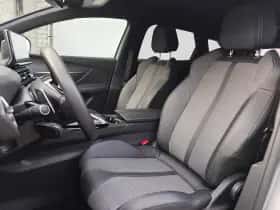 Peugeot 3008 (2024) thumbnail 5