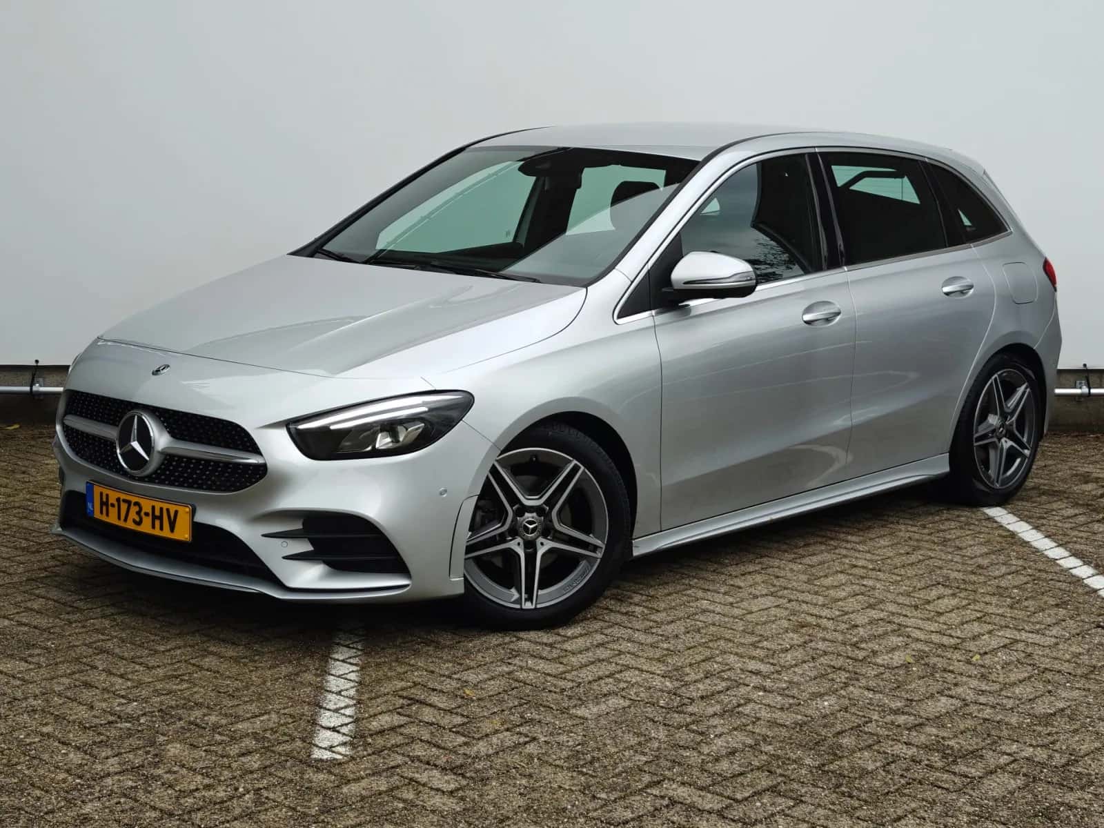 Mercedes-Benz B-Klasse (2020) — foto 1