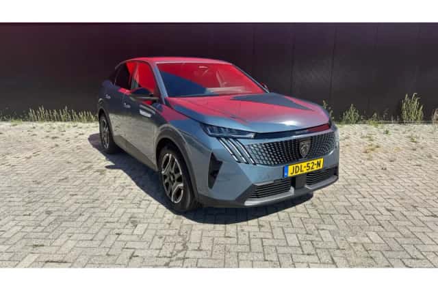 Peugeot e-3008 (2025) thumbnail 5