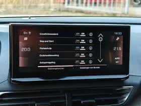 Peugeot 5008 (2023) thumbnail 21