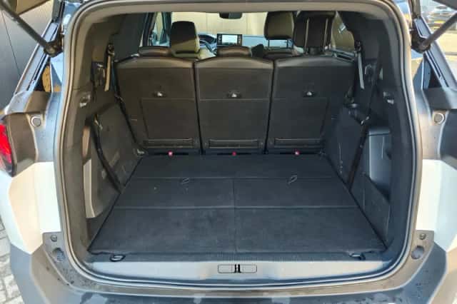 Peugeot 5008 (2023) thumbnail 34