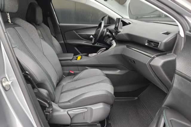 Peugeot 3008 (2021) thumbnail 13