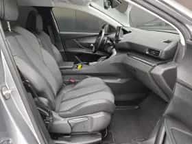 Peugeot 3008 (2021) thumbnail 13