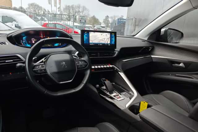 Peugeot 3008 (2021) thumbnail 15