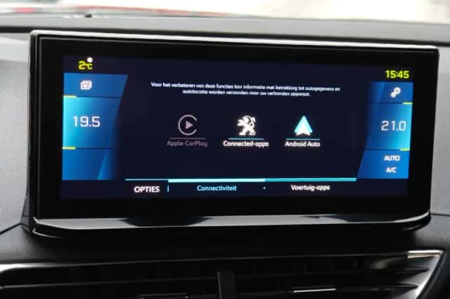 Peugeot 3008 (2021) thumbnail 23