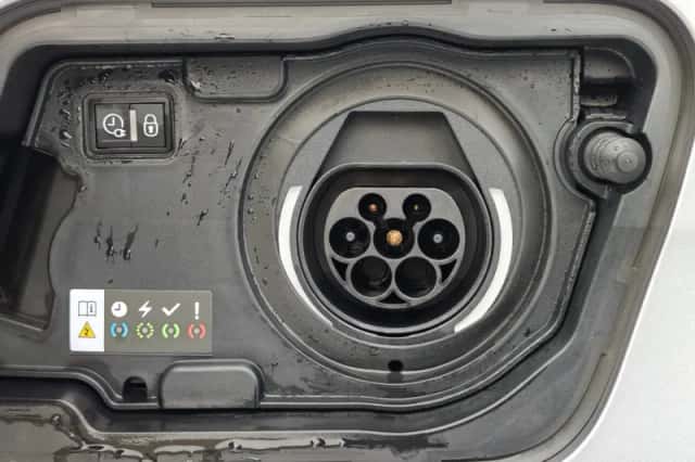 Peugeot 3008 (2021) thumbnail 37