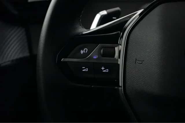 Peugeot 208 (2025) thumbnail 12