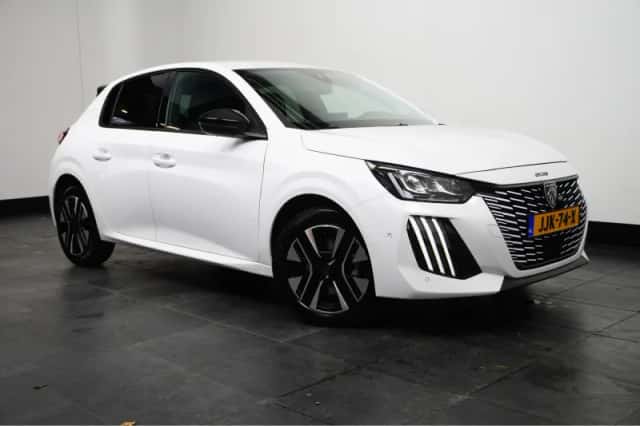Peugeot 208 (2025) thumbnail 3