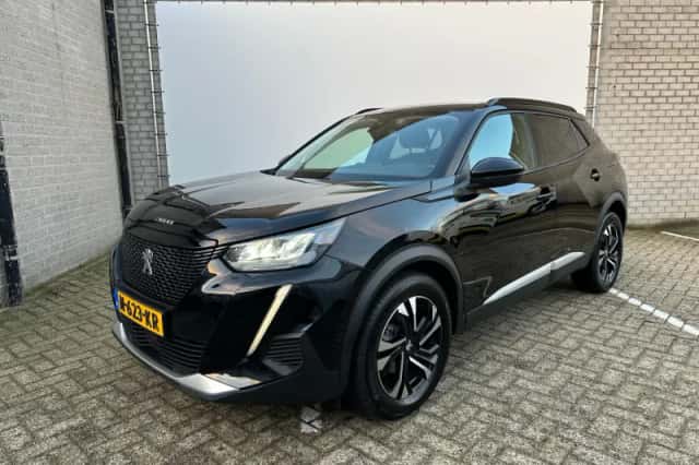 Peugeot 2008 (2021) thumbnail 1
