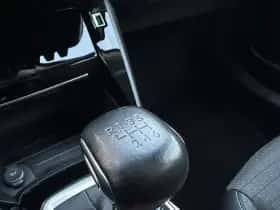 Peugeot 2008 (2021) thumbnail 23