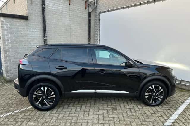 Peugeot 2008 (2021) thumbnail 7
