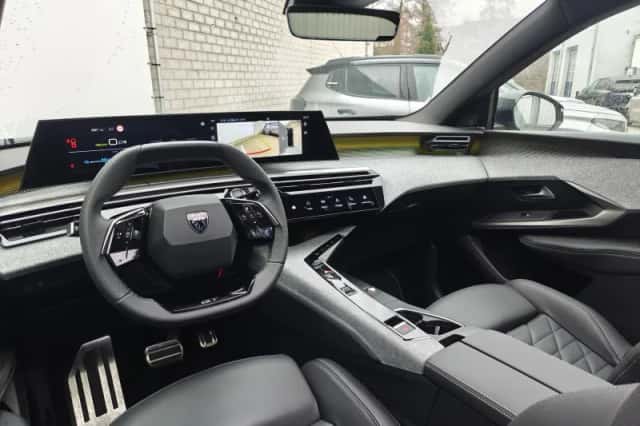 Peugeot e-3008 (2025) thumbnail 15