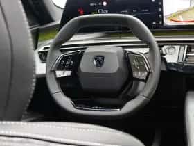 Peugeot e-3008 (2025) thumbnail 16