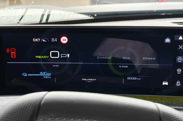 Peugeot e-3008 (2025) thumbnail 17