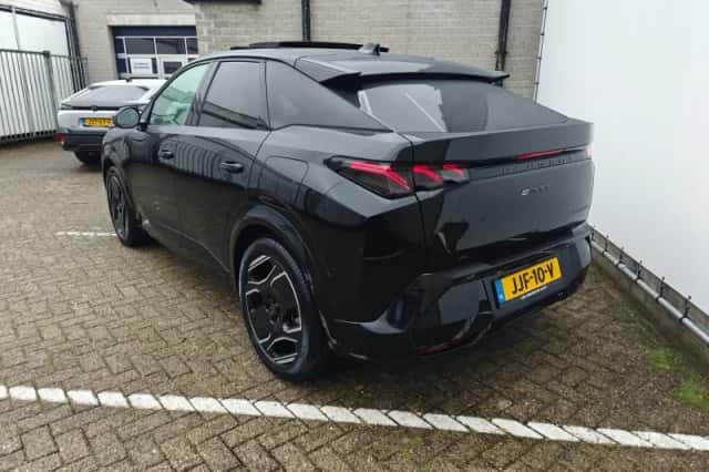 Peugeot e-3008 (2025) thumbnail 3