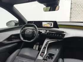 Peugeot e-3008 (2025) thumbnail 4