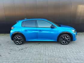 Peugeot 208 (2024) thumbnail 2