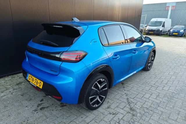 Peugeot 208 (2024) thumbnail 3