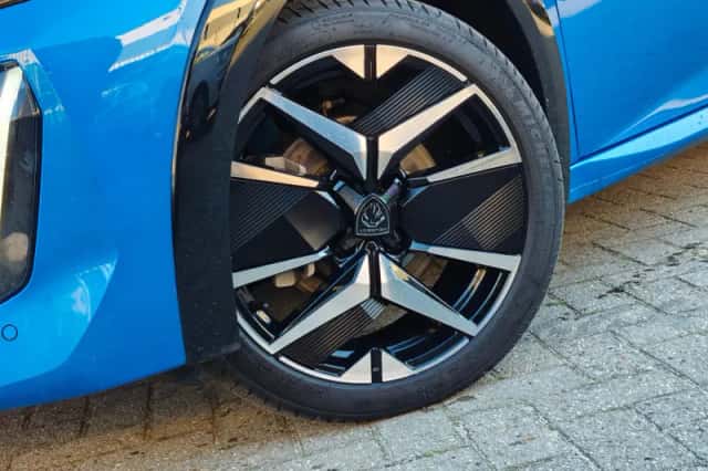 Peugeot 208 (2024) thumbnail 28