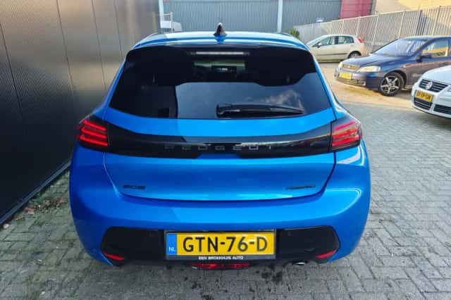Peugeot 208 (2024) thumbnail 8
