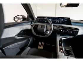 Peugeot 3008 (2025) thumbnail 3