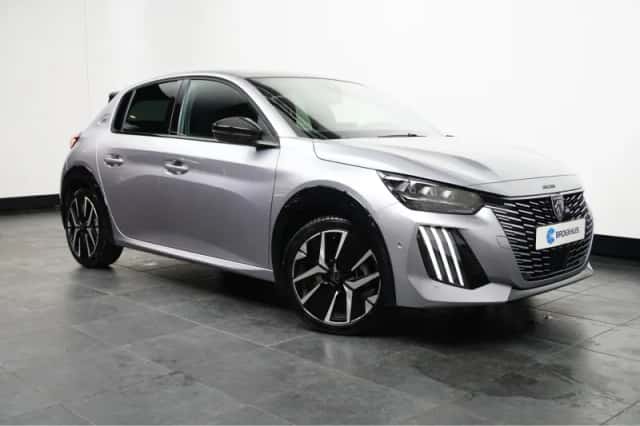 Peugeot 208 (2024) thumbnail 2