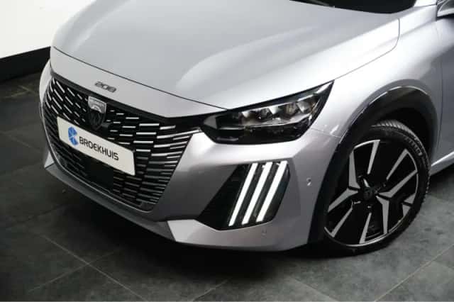 Peugeot 208 (2024) thumbnail 15