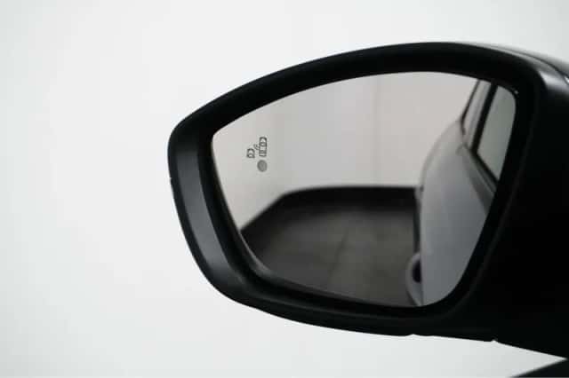 Peugeot 208 (2024) thumbnail 16