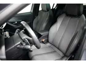 Peugeot 208 (2024) thumbnail 25