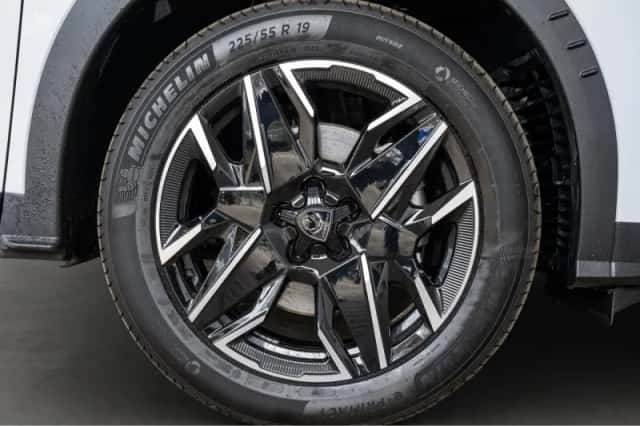 Peugeot 5008 (2025) thumbnail 6