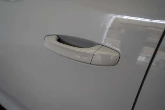 Peugeot 5008 (2025) thumbnail 8