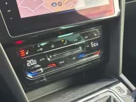 Volkswagen Passat (2020) thumbnail 24