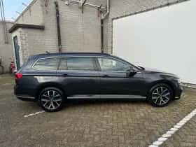 Volkswagen Passat (2020) thumbnail 10