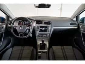 Volkswagen Golf (2017) thumbnail 12