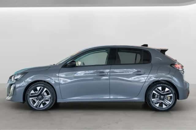Peugeot 208 (2024) thumbnail 2