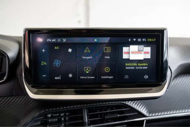 Peugeot 208 (2024) thumbnail 21