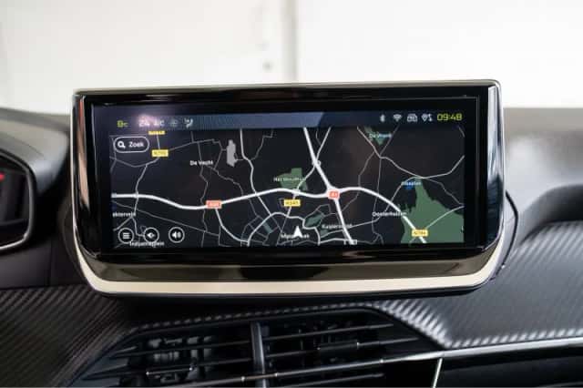 Peugeot 208 (2024) thumbnail 23
