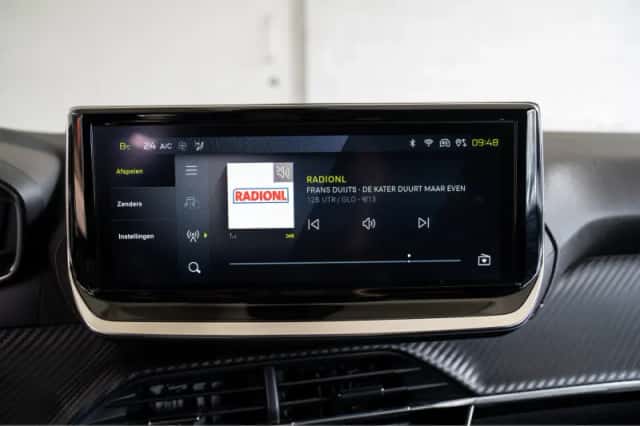 Peugeot 208 (2024) thumbnail 24