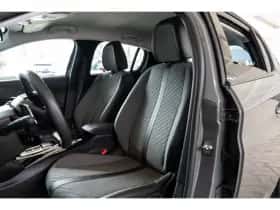 Peugeot 208 (2024) thumbnail 4