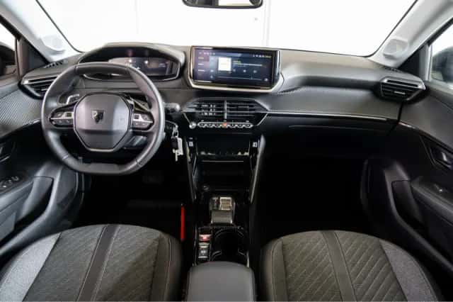 Peugeot 208 (2024) thumbnail 10