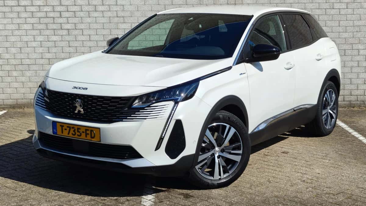 Peugeot 3008 (2023) — foto 1