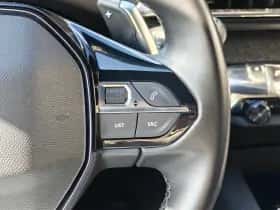 Peugeot 3008 (2023) thumbnail 19
