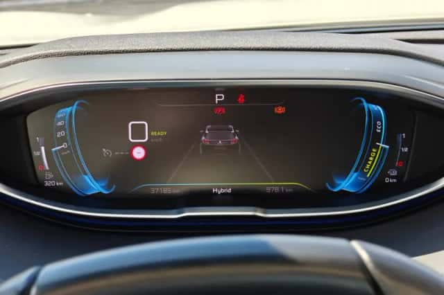 Peugeot 3008 (2023) thumbnail 22