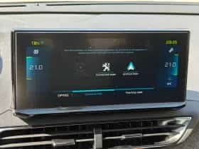 Peugeot 3008 (2023) thumbnail 28