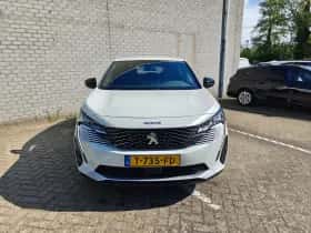 Peugeot 3008 (2023) thumbnail 6